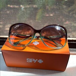 SPY Black and Green Sunglasses Oversized Fashion